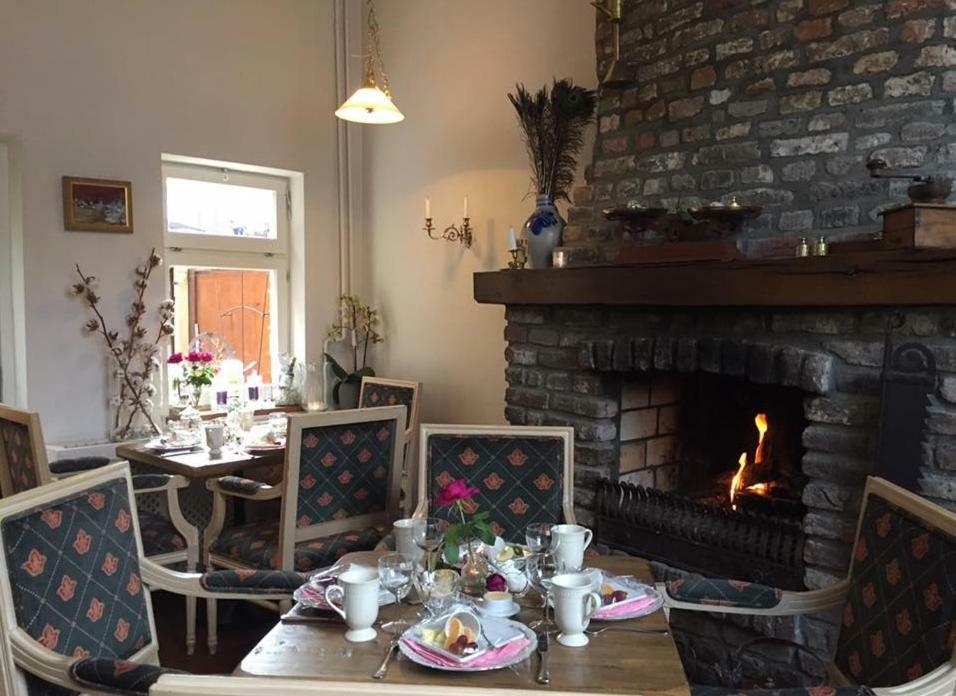 マーストリヒト Artagnan Bed & Breakfast エクステリア 写真